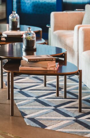 designer-rugs -w-hotel-sydney-blue- close up -rug oh-wh