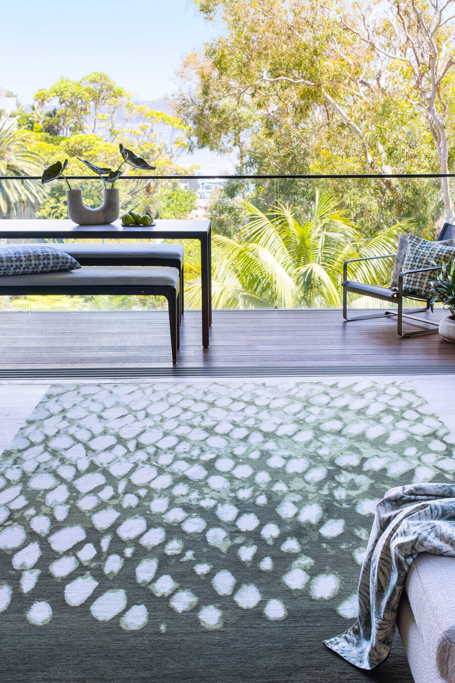 designer rugs shibori Mackeral Sky Green lounge