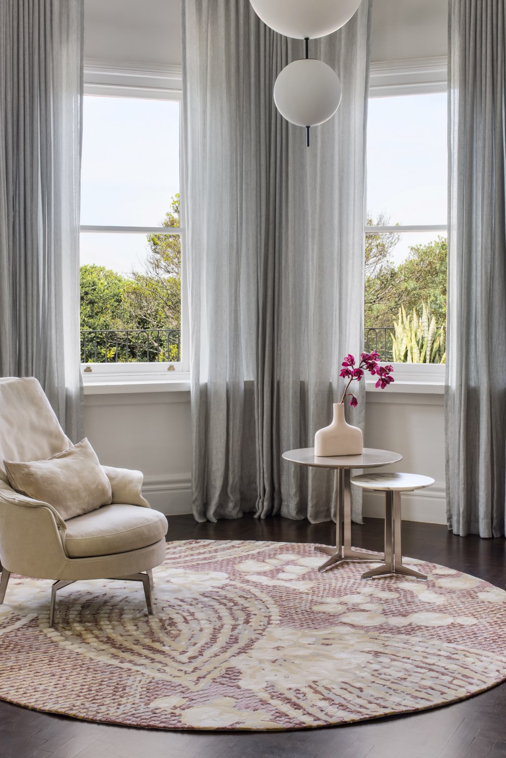 designer-rugs-Steven-Khalil-perles-location