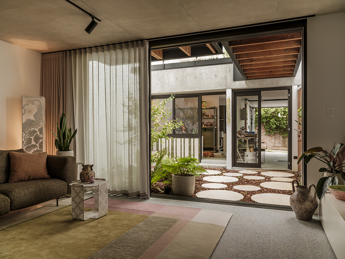 location shot of spring rug by bernabeifreeman green and pink colour block