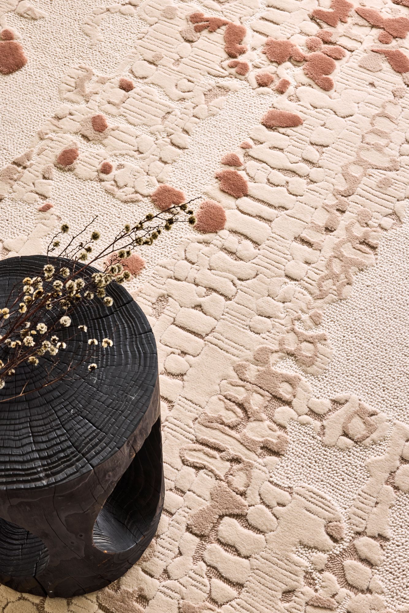 close upimage of the Avery rug designed by designer rugs