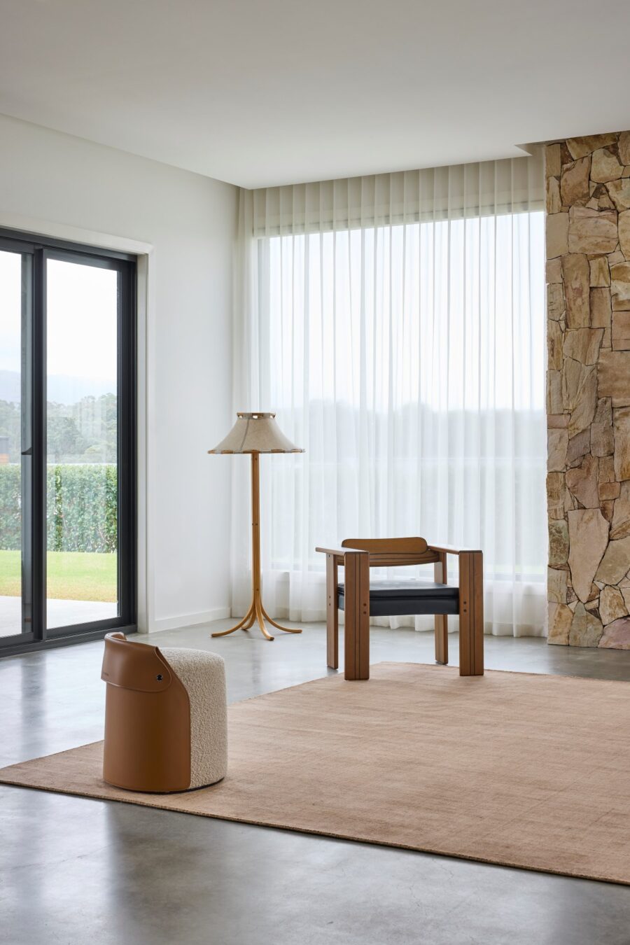 location image of the ravira peach coffee rug
