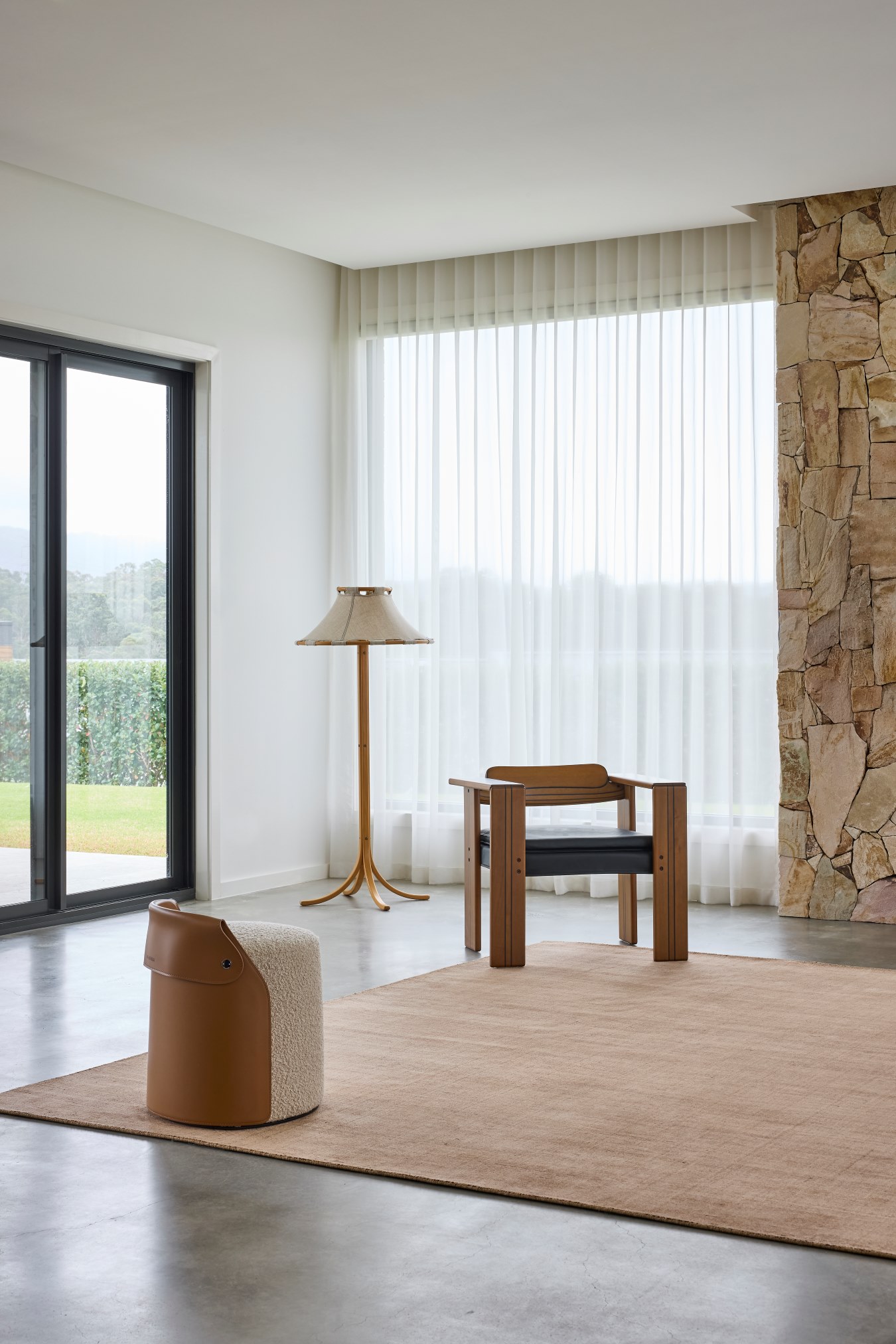location image of the ravira peach coffee rug