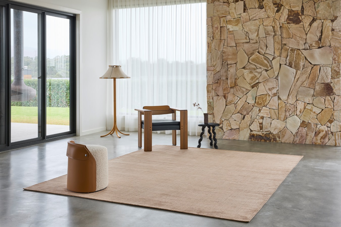 location image of the ravira peach coffee rug
