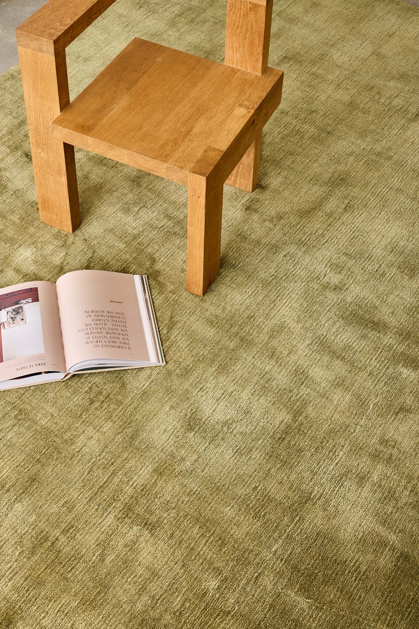 close up image of the sabi-hunter-