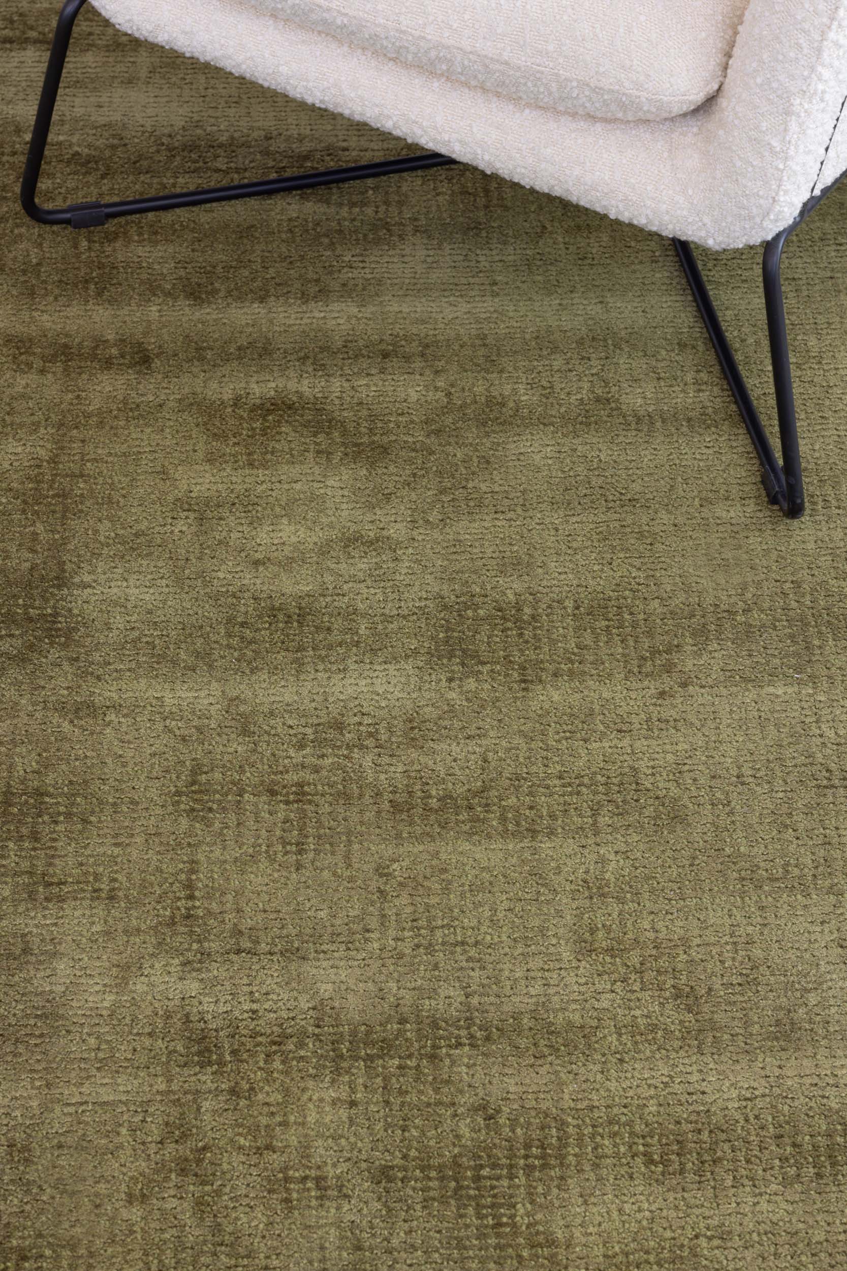 close up image of the wolfram-heath rug