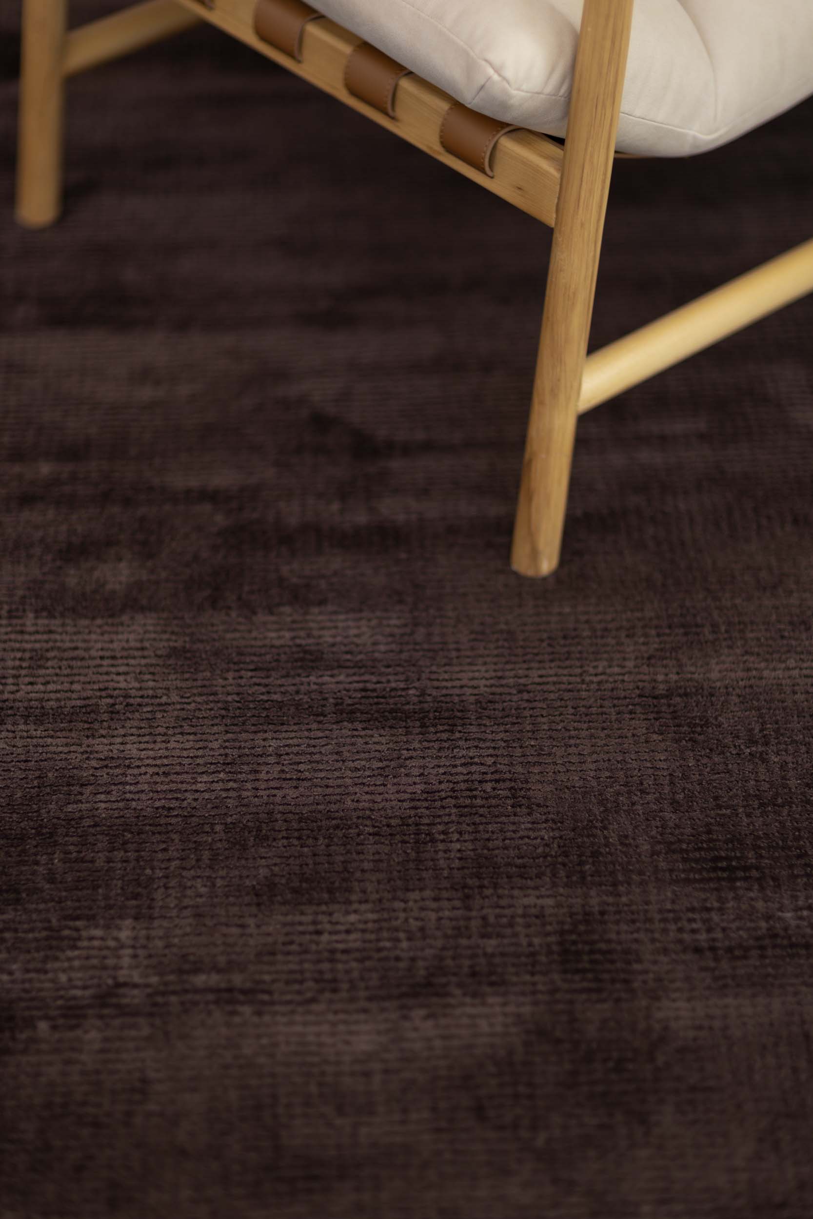 close up image of the wolfram-umber rug