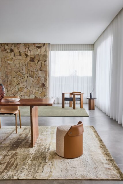 location image of the Vireon handknot rug-Beige-Olive