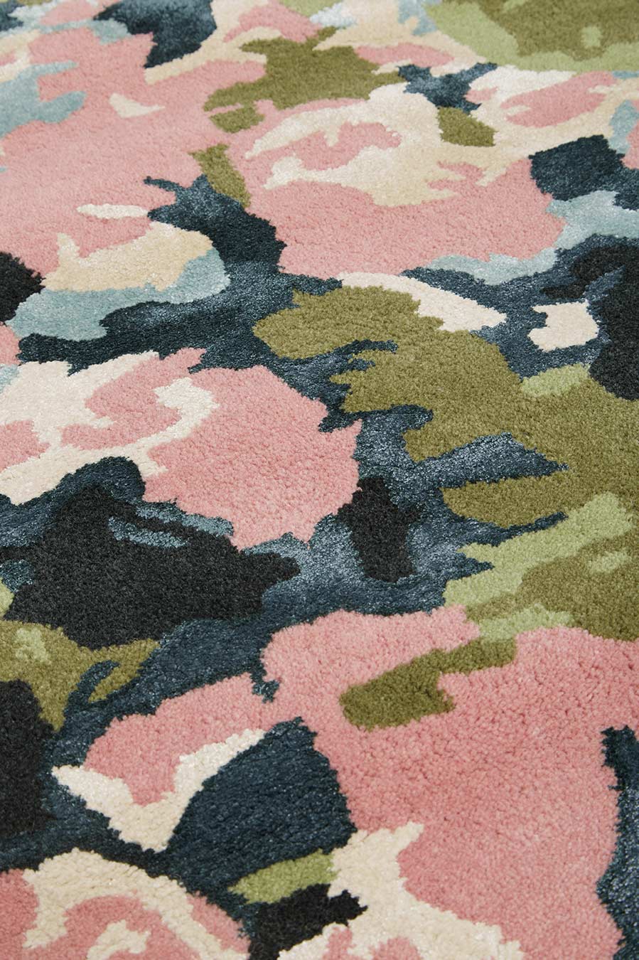 Close up image of pink Flower Market rug