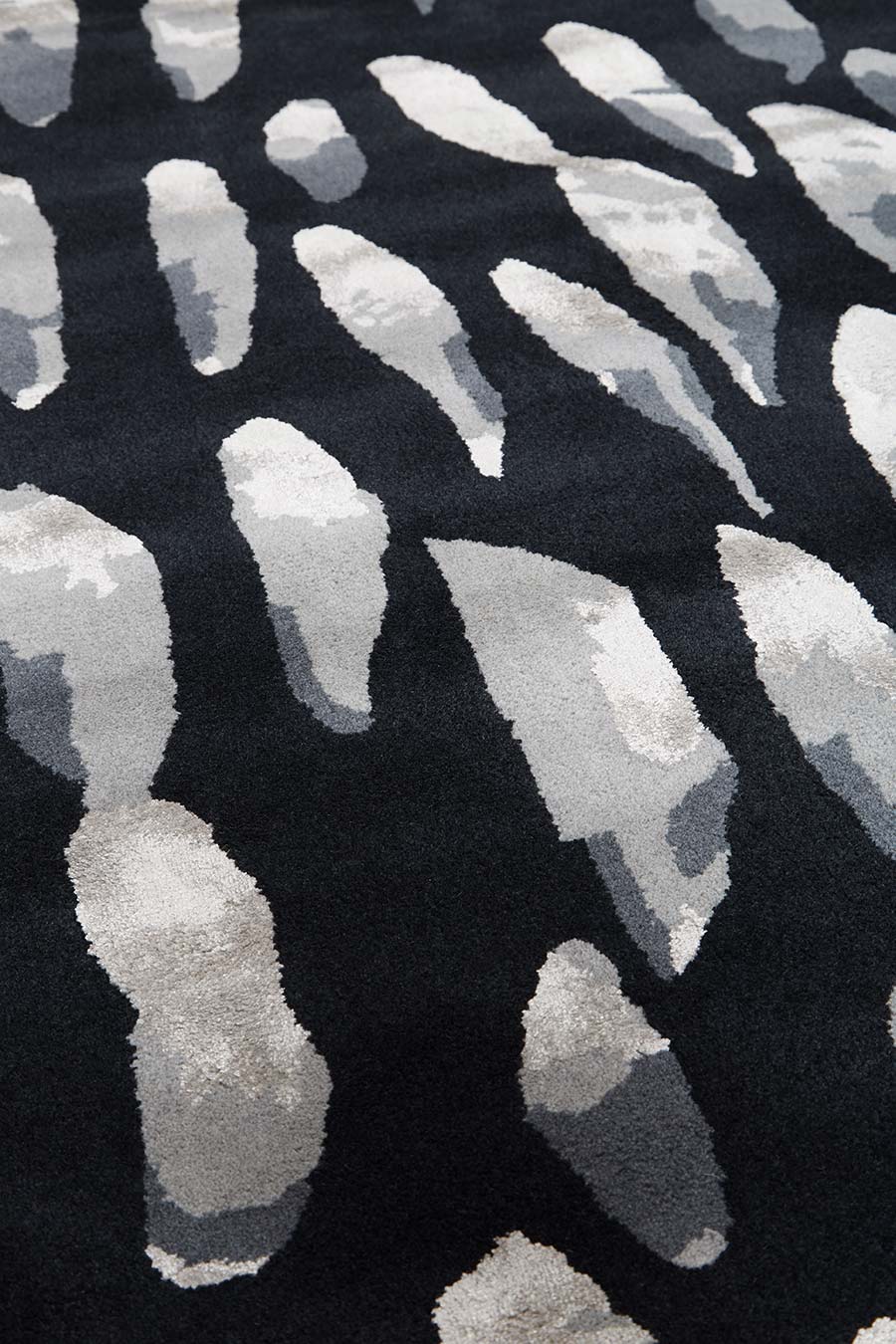 Detailed image of charcoal Rain Drops rug